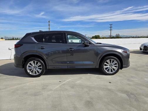 2023 Mazda CX-5 Signature