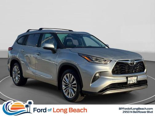 Celestial Silver Metallic 2023 Toyota Highlander Platinum