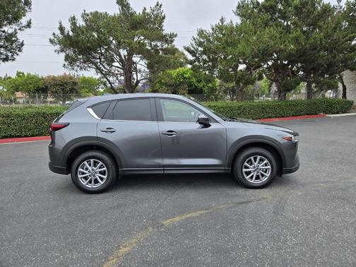 2023 Mazda CX-5 2.5 S Preferred Package