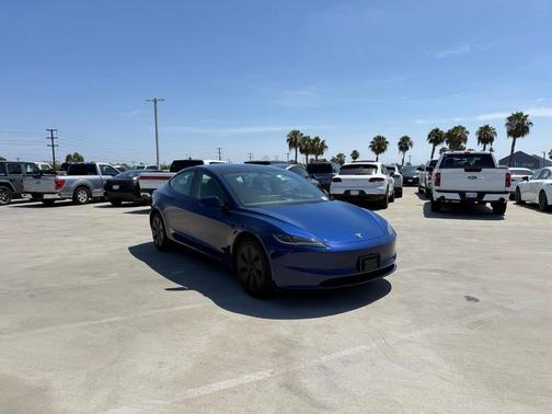 Deep Blue Metallic 2024 Tesla Model 3 Base
