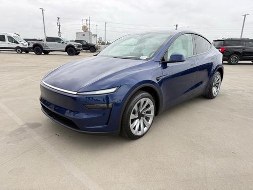 2026 Tesla Model Y Long Range