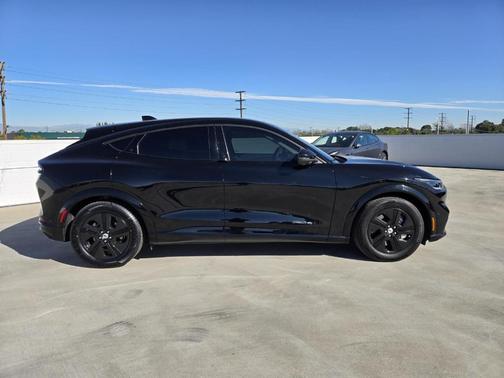 2023 Ford Mustang Mach-E California Route 1