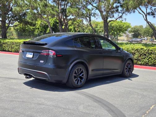 2023 Tesla Model X Plaid
