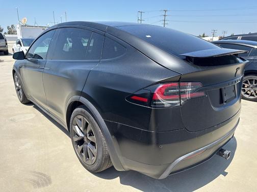 2023 Tesla Model X Plaid