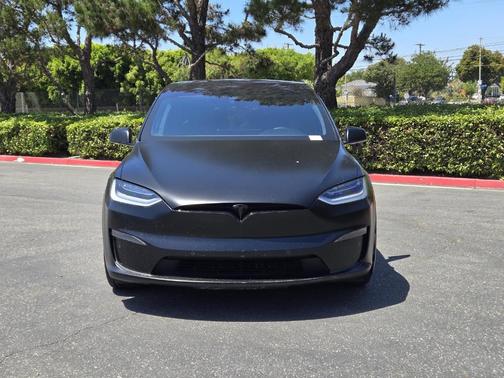 2023 Tesla Model X Plaid
