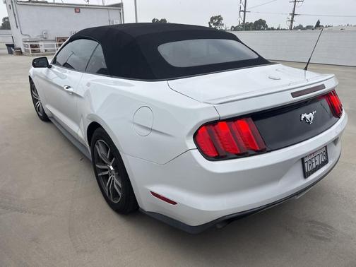 2016 Ford Mustang EcoBoost Premium