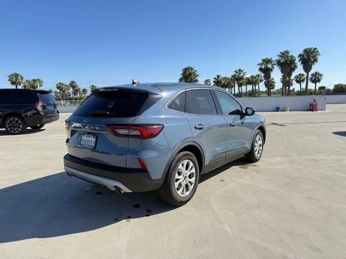 Vapor Blue 2025 Ford Escape Active