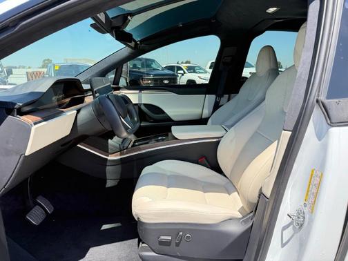 White 2023 Tesla Model X Standard Range