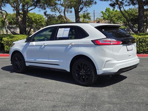 2024 Ford Edge SE