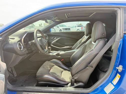 Hyper Blue Metallic 2018 Chevrolet Camaro ZL1