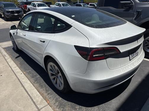2022 Tesla Model 3 Long Range