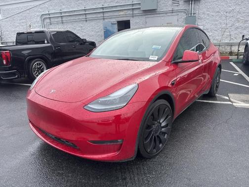 2023 Tesla Model Y Performance