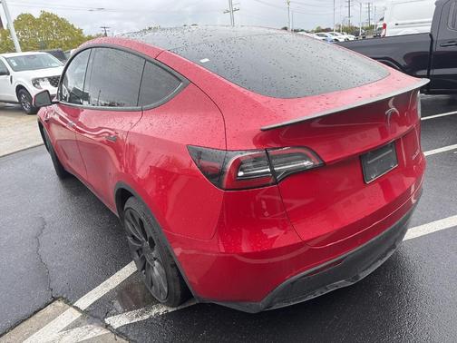 2023 Tesla Model Y Performance