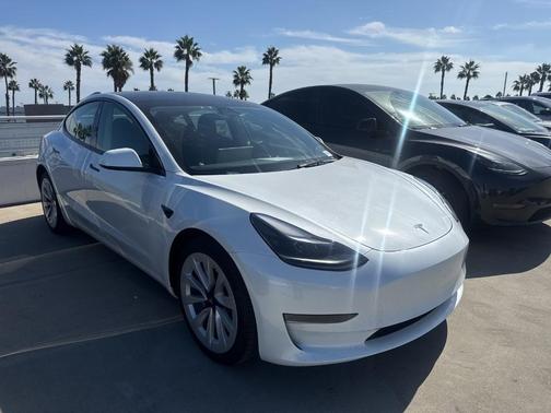 2023 Tesla Model 3 Base