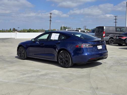 2021 Tesla Model S Plaid