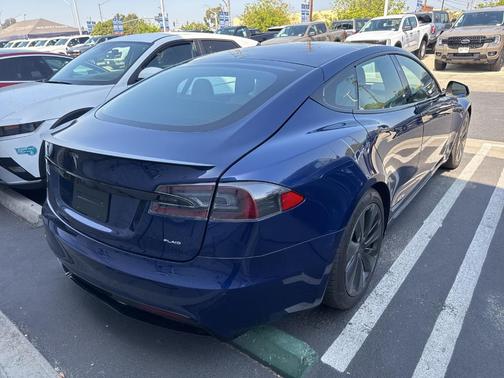 2021 Tesla Model S Plaid