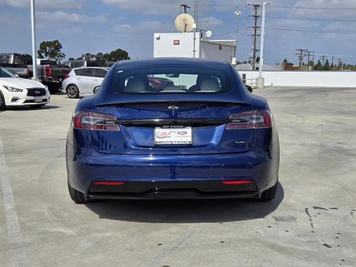 2021 Tesla Model S Plaid