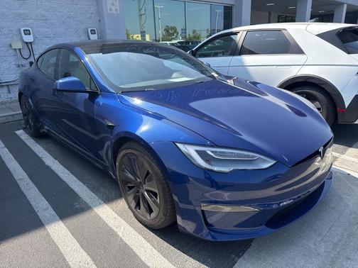 2021 Tesla Model S Plaid