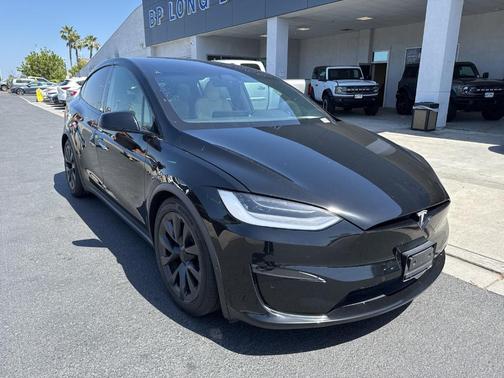 2022 Tesla Model X Base