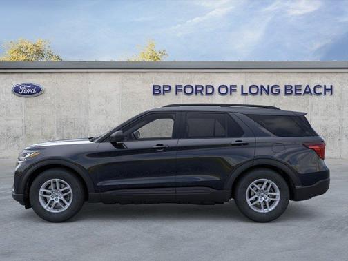 Agate Black Metallic 2026 Ford Explorer Active