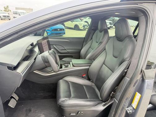 Gray 2022 Tesla Model X Plaid