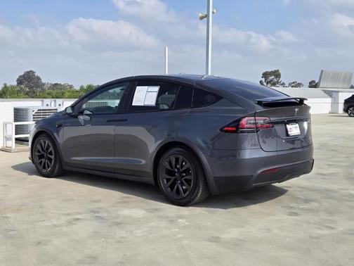 Gray 2022 Tesla Model X Plaid