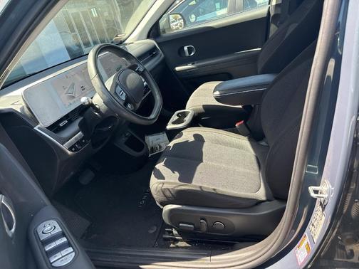 2023 Hyundai IONIQ 5 SE