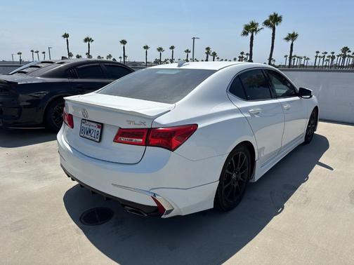 2018 Acura TLX V6 w/Technology Package