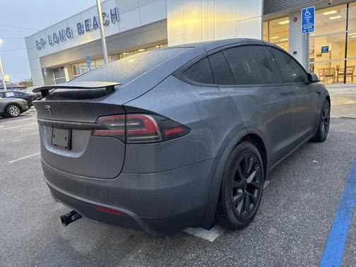 2023 Tesla Model X Plaid