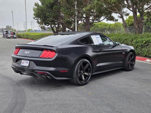 2022 Ford Mustang GT Premium
