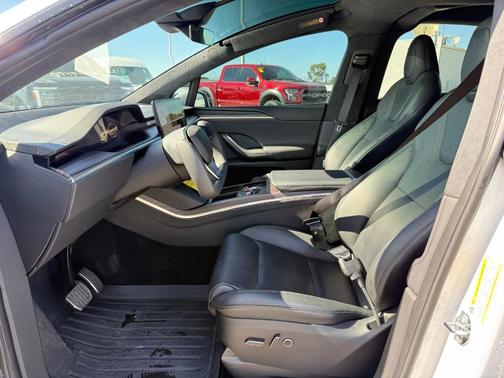 2022 Tesla Model X Base