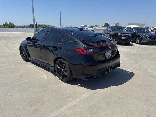 Black 2024 Honda Civic Type R Base