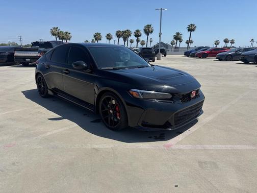 Black 2024 Honda Civic Type R Base