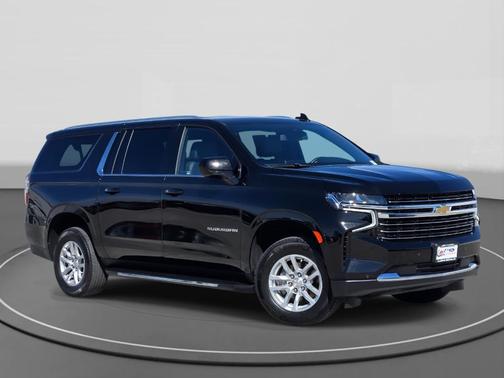 2024 Chevrolet Suburban LT