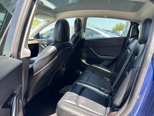 2021 Tesla Model Y Standard Range