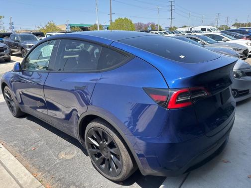 2021 Tesla Model Y Standard Range