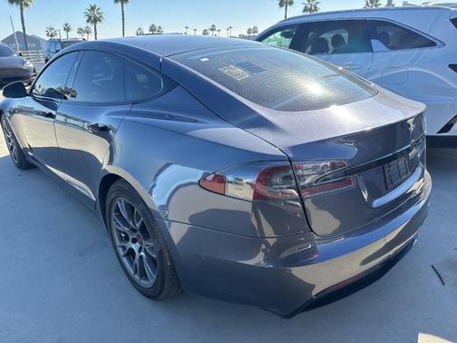 2021 Tesla Model S Long Range