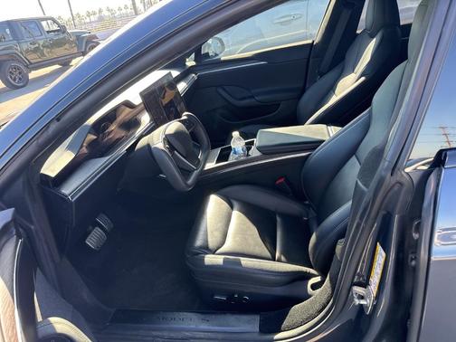 2021 Tesla Model S Long Range