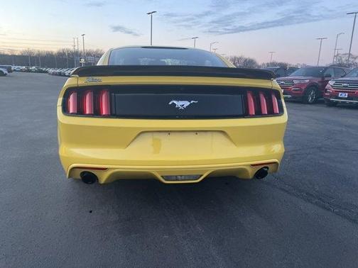 2015 Ford Mustang 