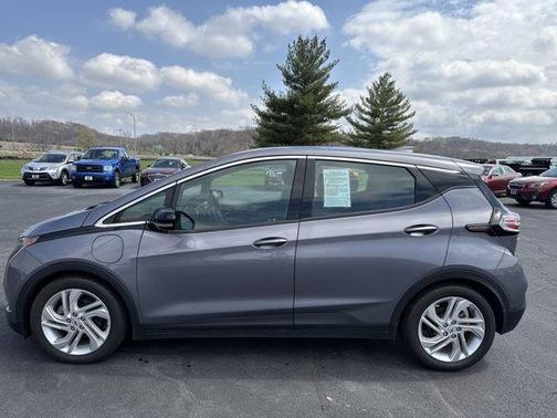2022 Chevrolet Bolt EV 1LT