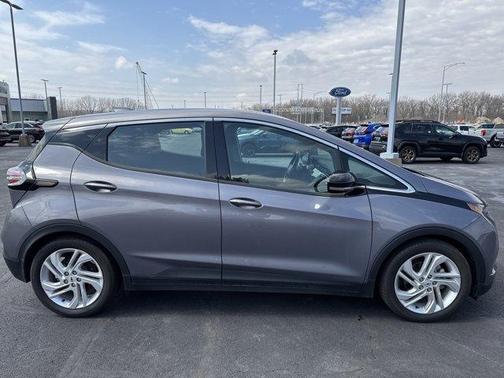 2022 Chevrolet Bolt EV 1LT