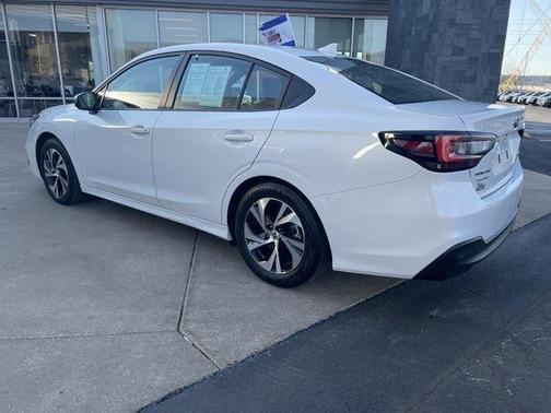 Crystal White Pearl 2025 Subaru Legacy Premium