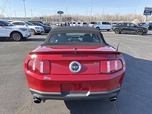2011 Ford Mustang GT Premium