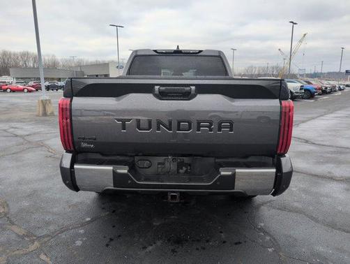2022 Toyota Tundra SR5