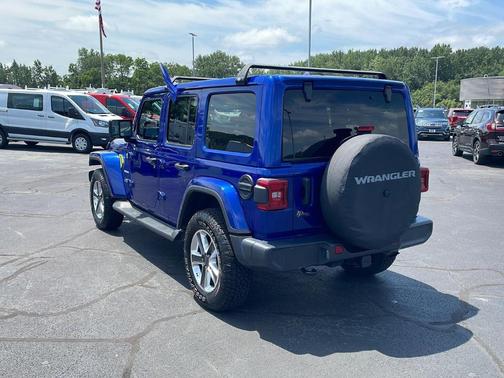 Ocean Blue Metallic 2020 Jeep Wrangler Unlimited Sahara