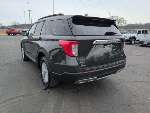 Green 2024 Ford Explorer XLT