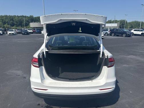 2020 Ford Fusion Hybrid SE