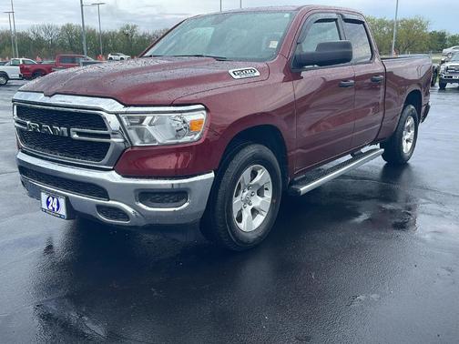 Delmonico Red Pearlcoat 2024 RAM 1500 Tradesman