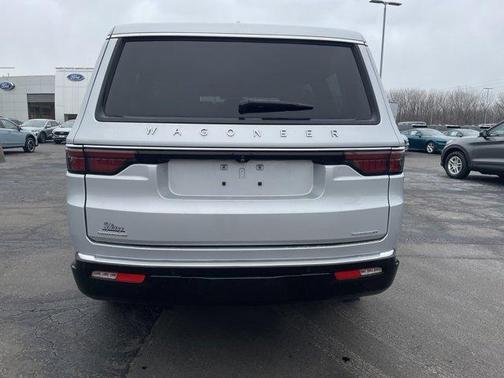 2022 Jeep Wagoneer Series III