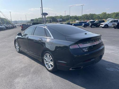 2016 Lincoln MKZ Base